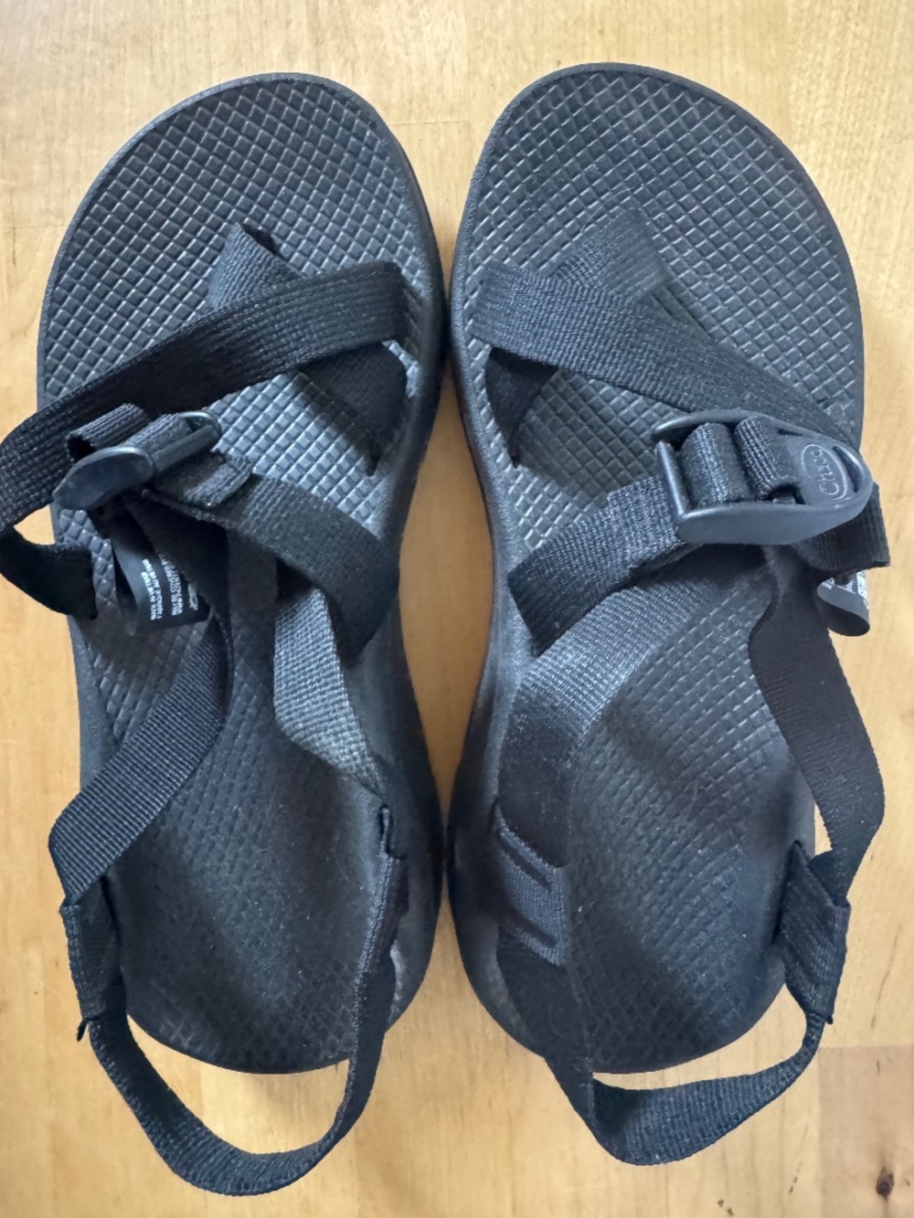 Black Chacos Z/2